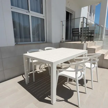 Helgafell Superior Courtyard Apartment *